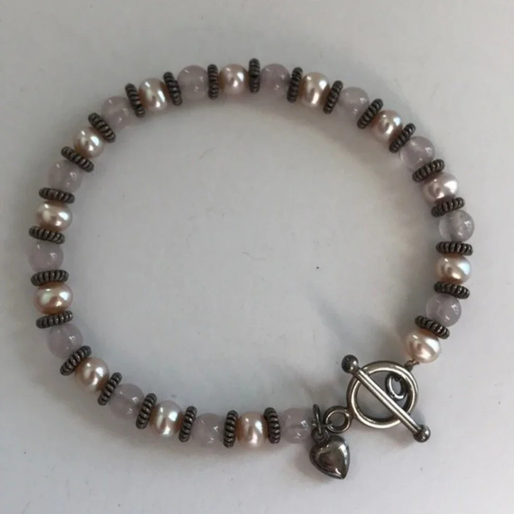 Vintage Handmade Mauve Pearls Rose Quartz Sterling Silver Charm Toggle Bracelet - Picture 5 of 9